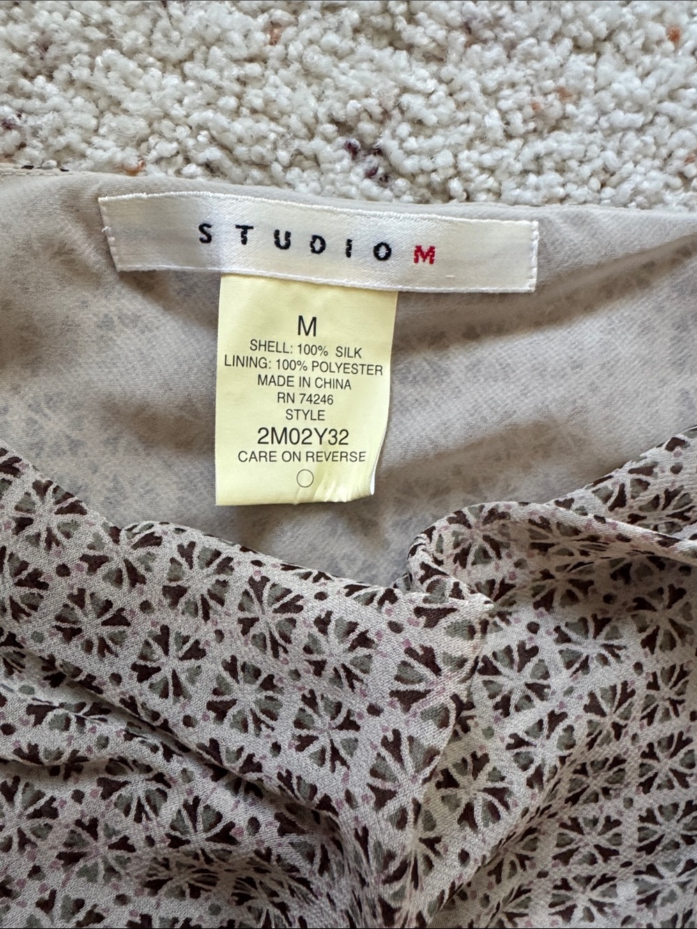 Beautiful Max Studio Neutral Geometric Skirt and Top in Matching Set Beige Brown - Picture 7 of 7
